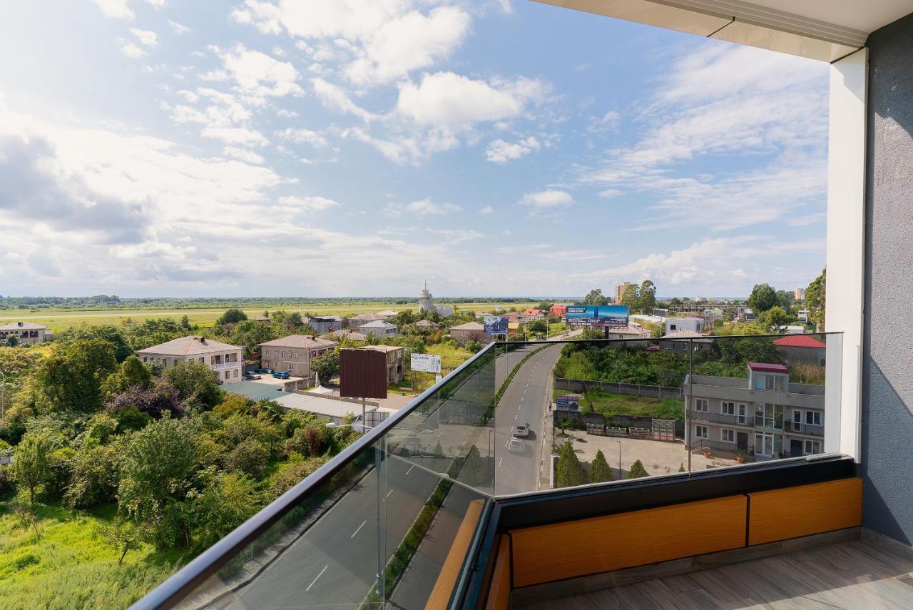 Cozy Loft Hotel Batumi Bagian luar foto