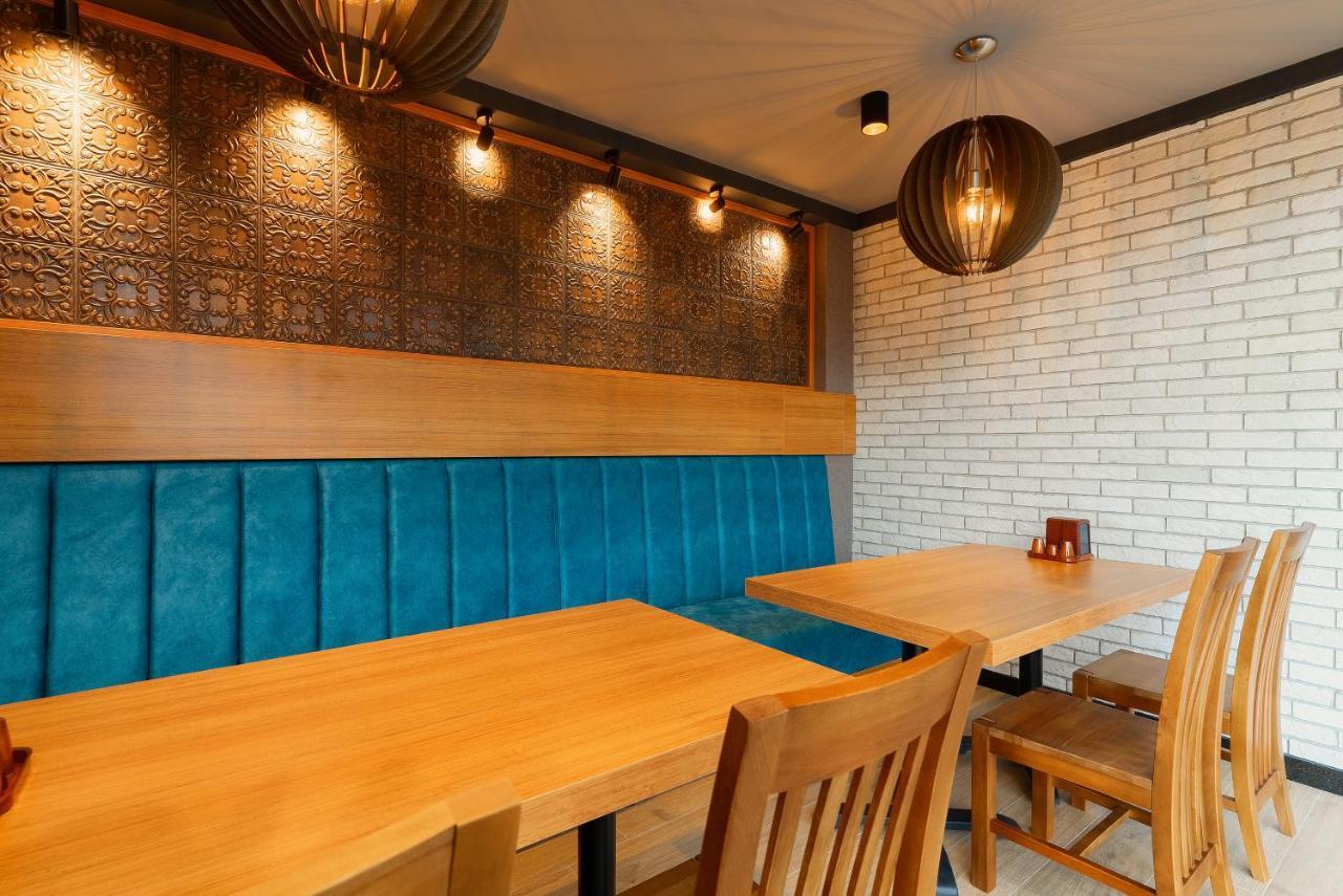 Cozy Loft Hotel Batumi Bagian luar foto